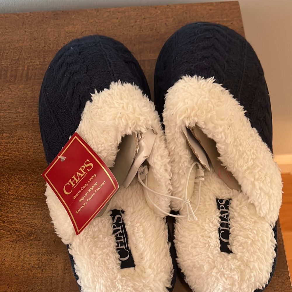 Women’s size large chaps blue with white fur slippers . Great gift .